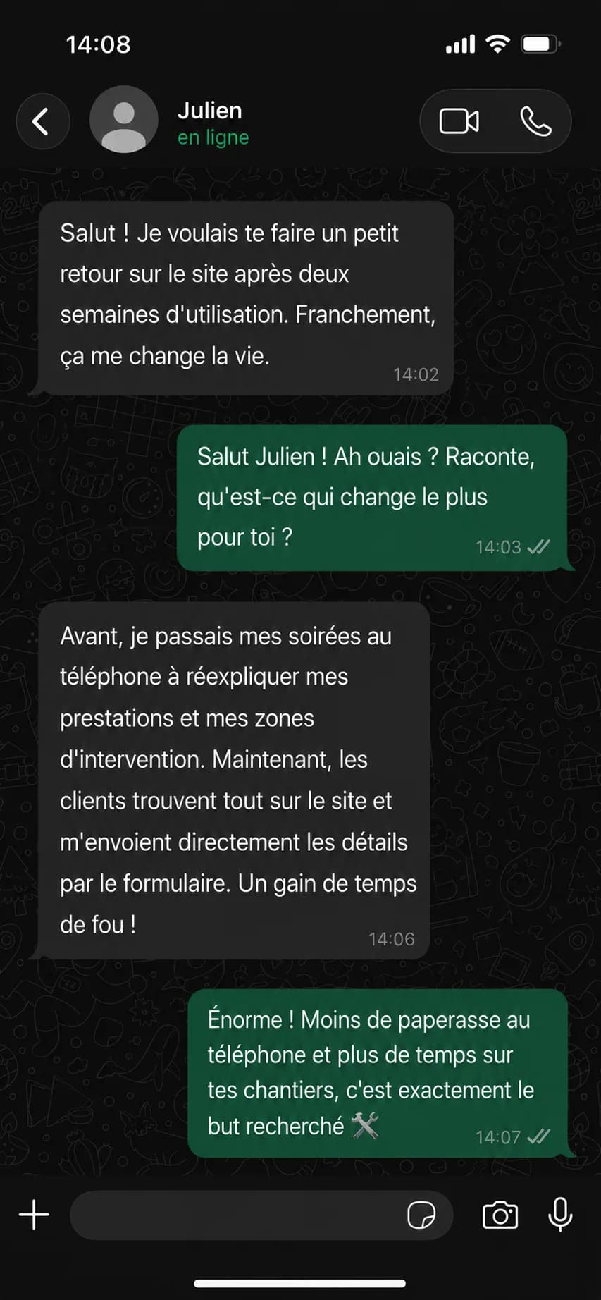 Message WhatsApp d'un client satisfait après la livraison de son site, Niyya Agency