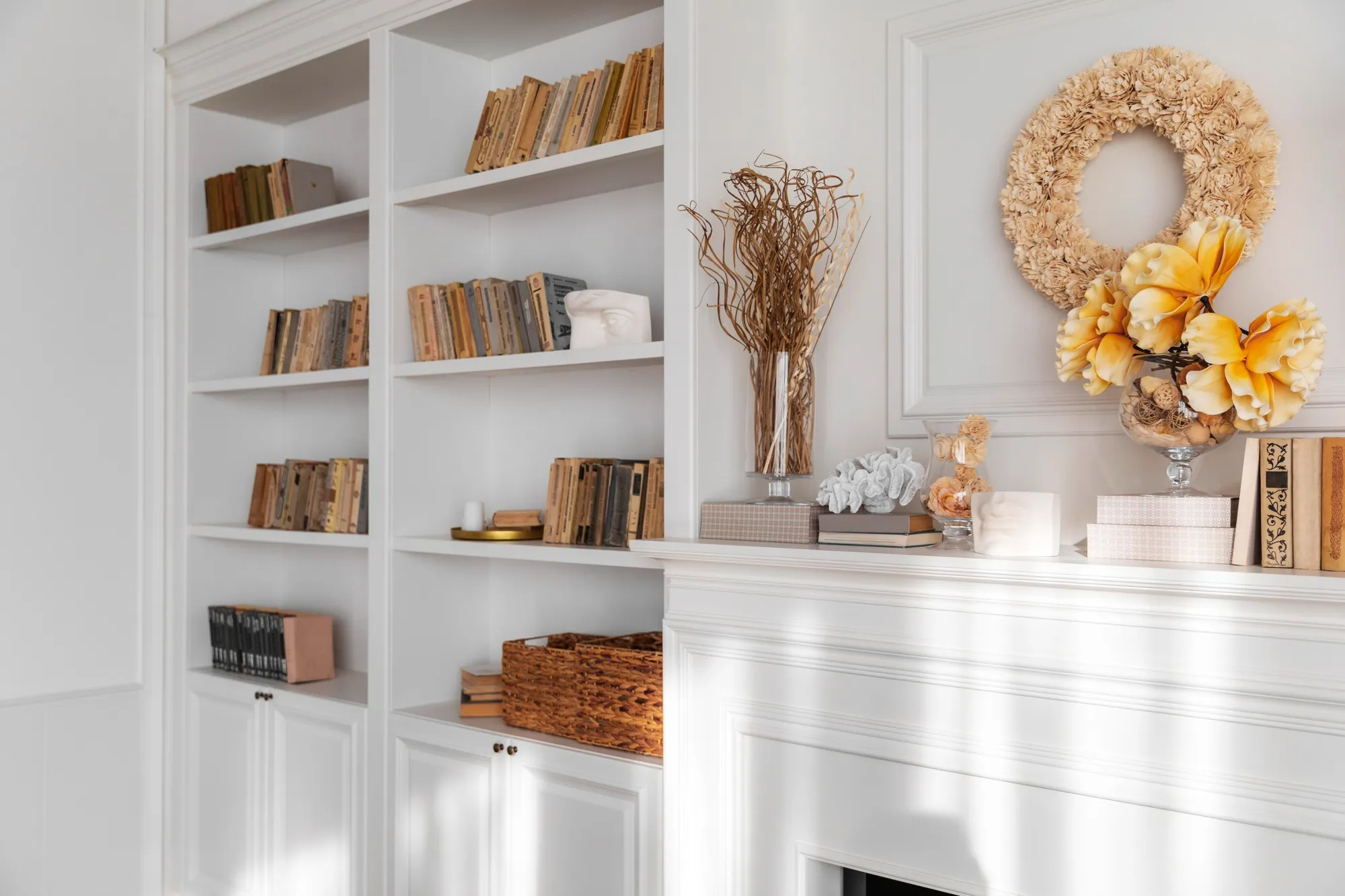 Bookshelves and sideboards - Carpentry Web design Webflow Template